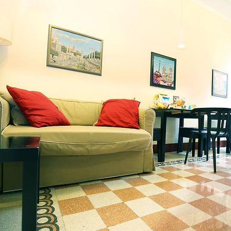 Giulietta Al Colosseo B&B Rome Exterior photo